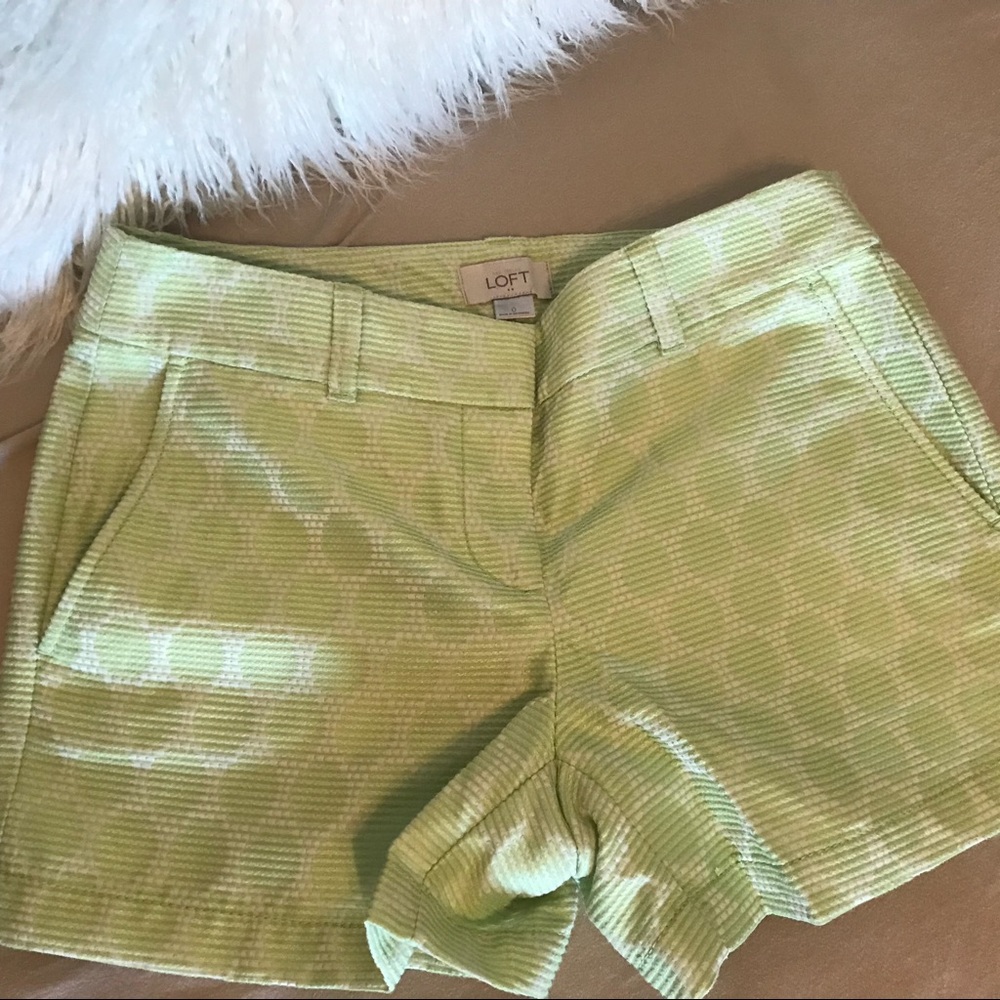 {LOFT} Green Geometric Shorts
